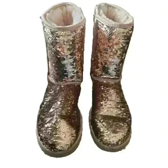 Ugg Womens Rose GoldClassic Boots Classic Short Sequin Boot 8 - Picture 3 of 16